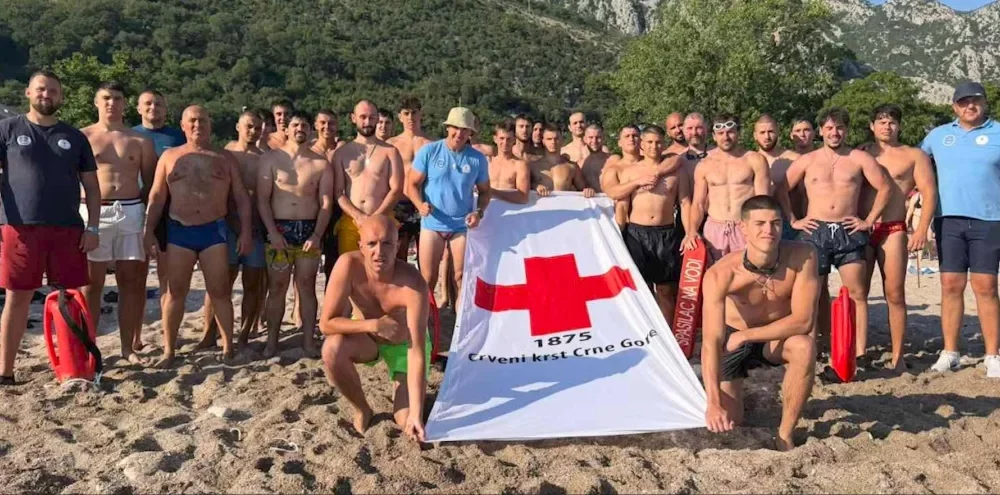 Foto:Crveni krst