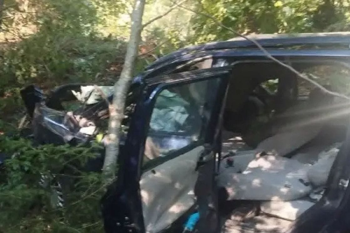 Vozilo sletjelo sa puta kod Pljevalja, dvije osobe zadobile teške povrede