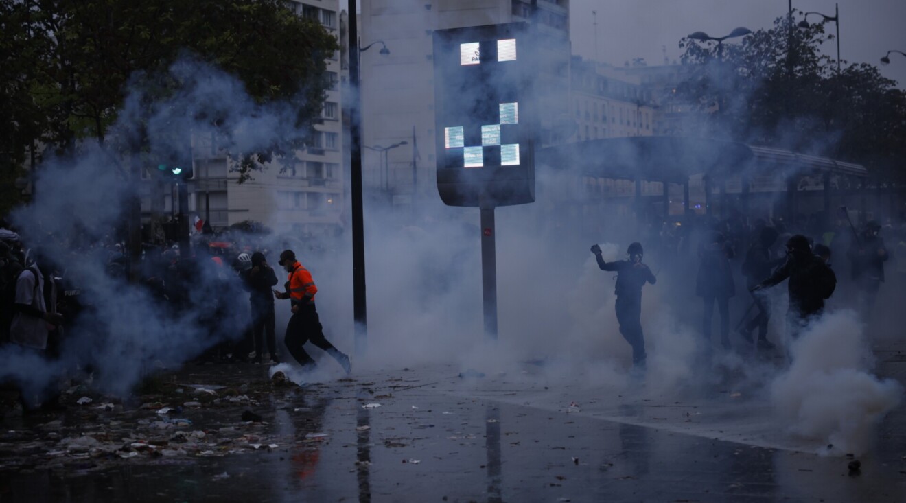 Foto: EPA/YOAN VALAT
